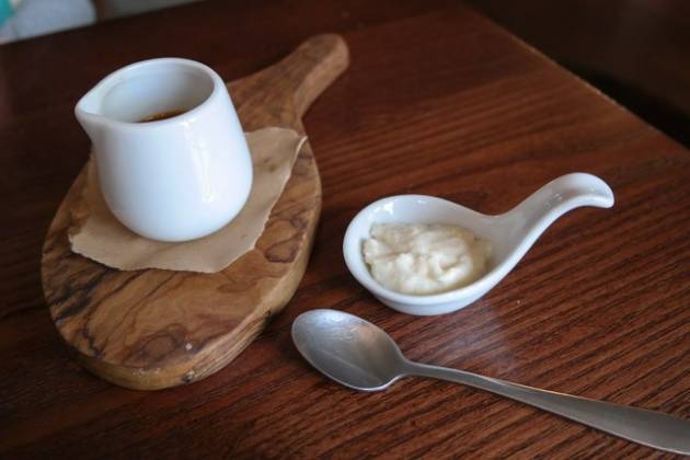 The Windmill, Hollingbourne in Kent - Gravy & Horseradish Sauce