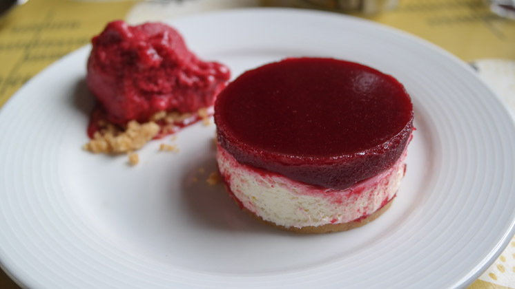 Cherry & Vanilla Cheesecake - The Ship Inn, Rye in East Sussex