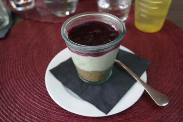 Herberts, Keston in Bromley, Kent - Blueberry Potted Cheesecake