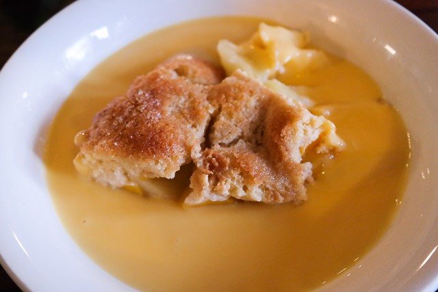 Mango and Apple Pie - The Oak in Bromley, Kent
