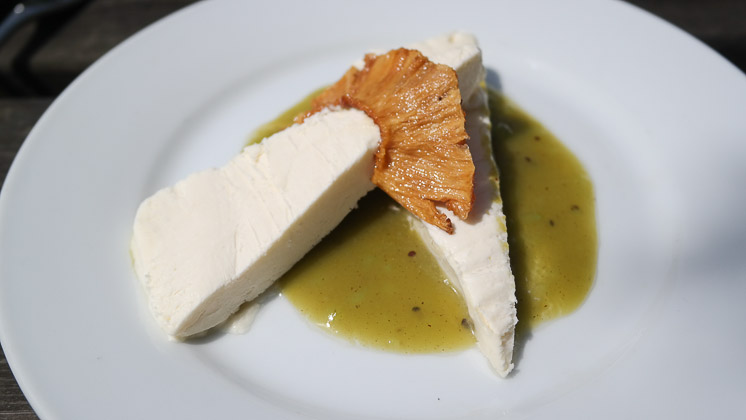 Pineapple Parfait - The Rose and Crown, Pluckley, Kent