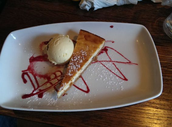 The Vineyard, Lamberhurst in Tunbridge Wells - Rum Raisin Cheesecake