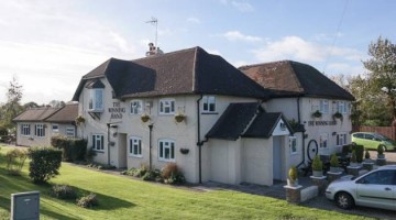 The Winning Hand in Theale, Reading