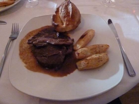 Foxes Restaurant, Chislehurst - Roast Beef Foxes Restaurant, Chislehurst - Roast Beef