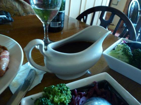 The Frog & Wicket, Eversley - Extra Gravy! The Frog & Wicket, Eversley - Extra Gravy!