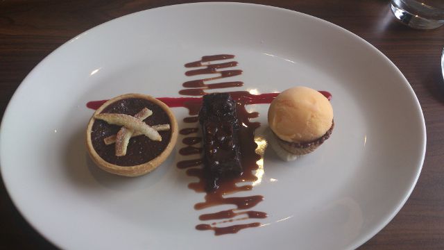 The White Lion, Aldeburgh - Dessert Trio The White Lion, Aldeburgh - Dessert Trio